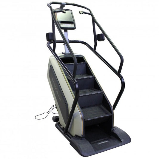 Matrix C7xe ClimbMill Stair Climber – Touchscreen