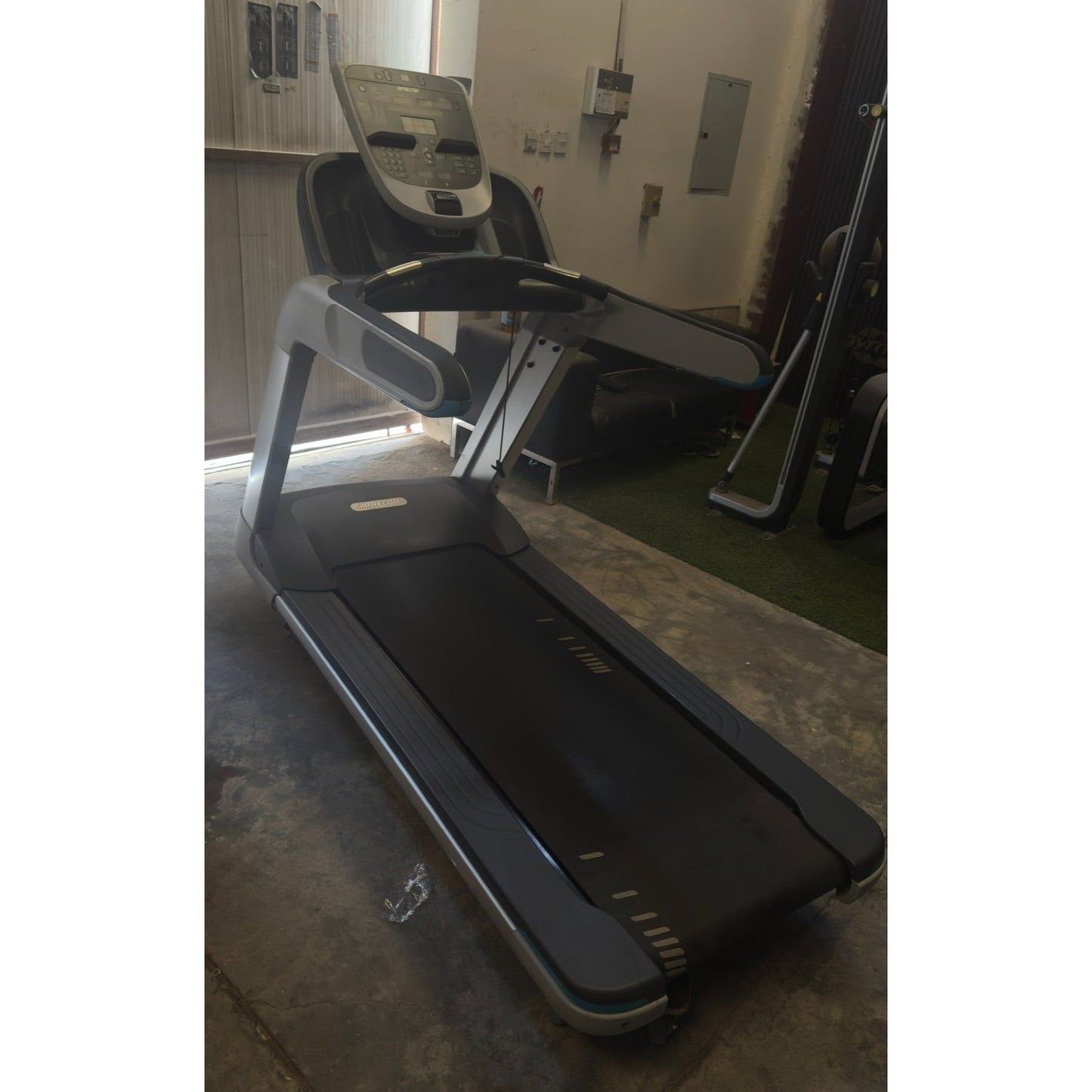 Precor TRM 835 Treadmill – P30 Console