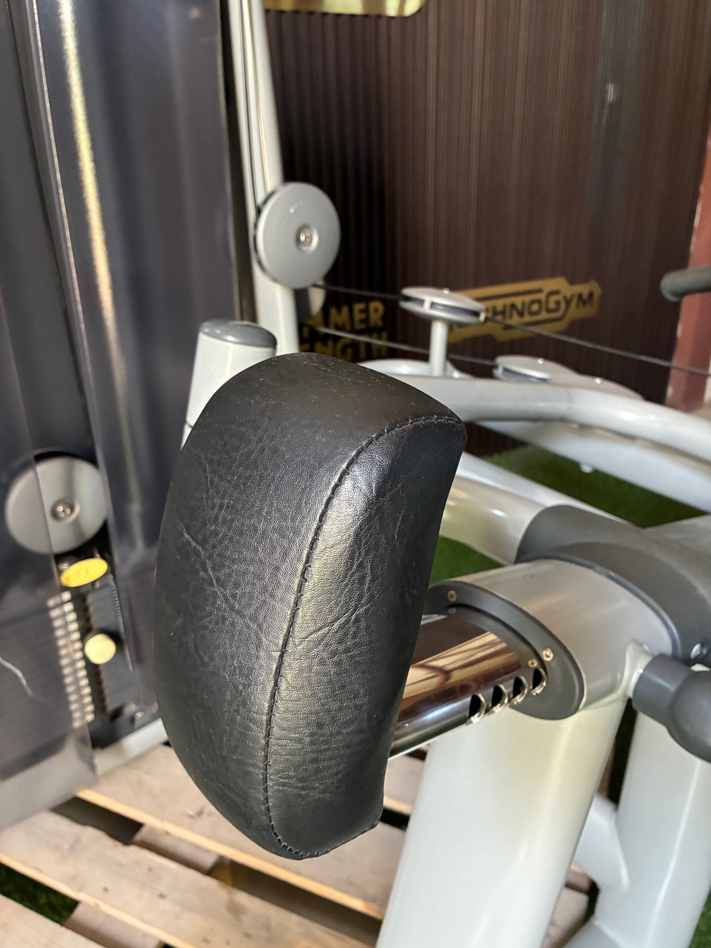 Technogym Selection Line Upper Back Machine
