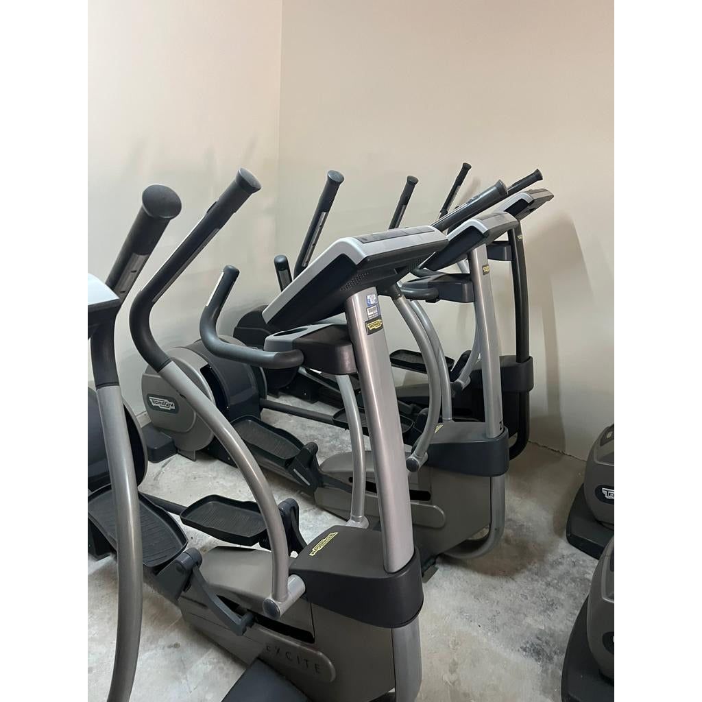 Technogym Excite Crosstrainer – LED Console