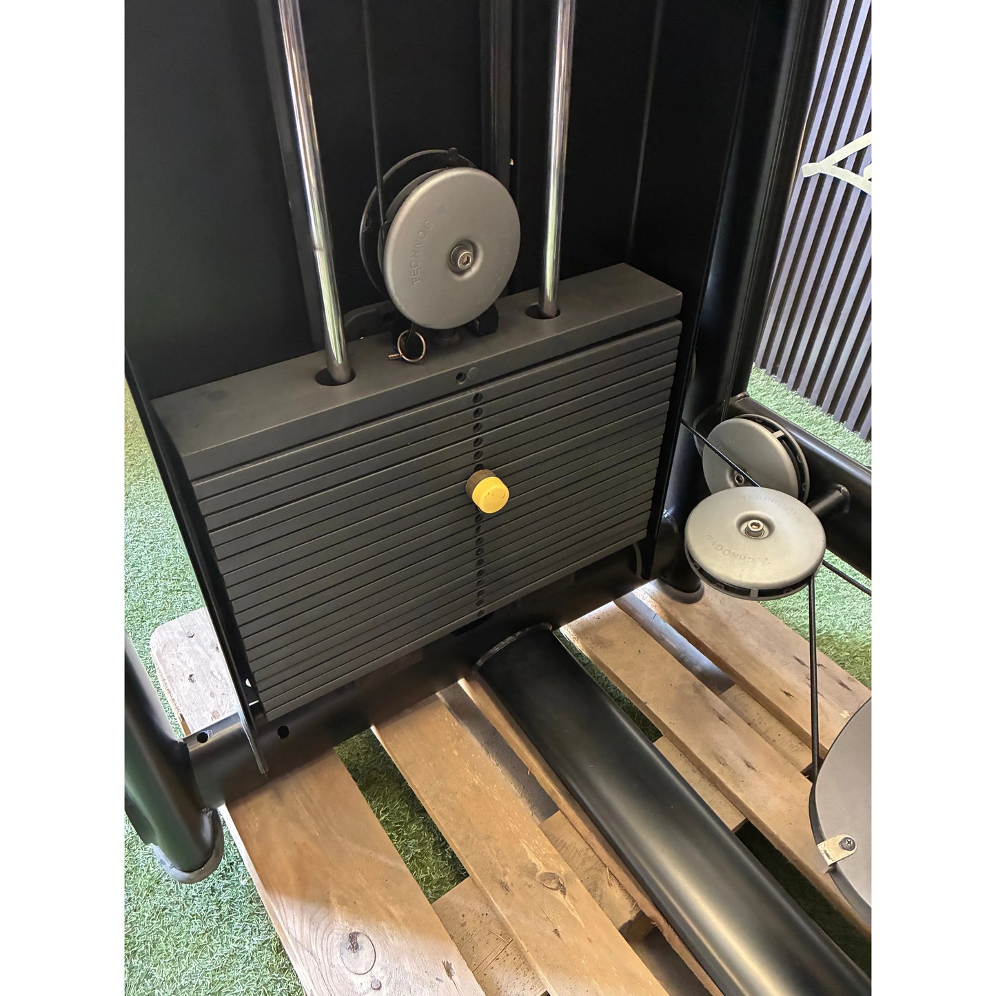 Technogym Chest Press – M970  Selection Line