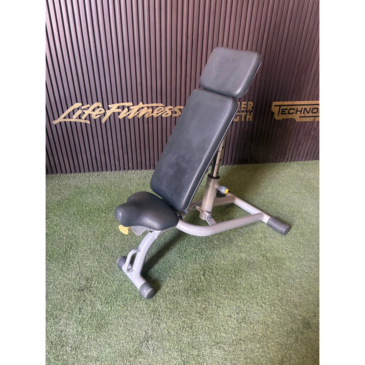Technogym Element Line Adjustable Bench