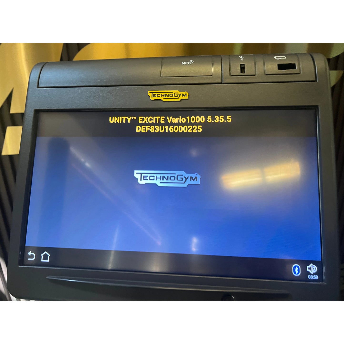 Technogym Crosstrainer – Black Edition – Unity 3.0 Touchscreen
