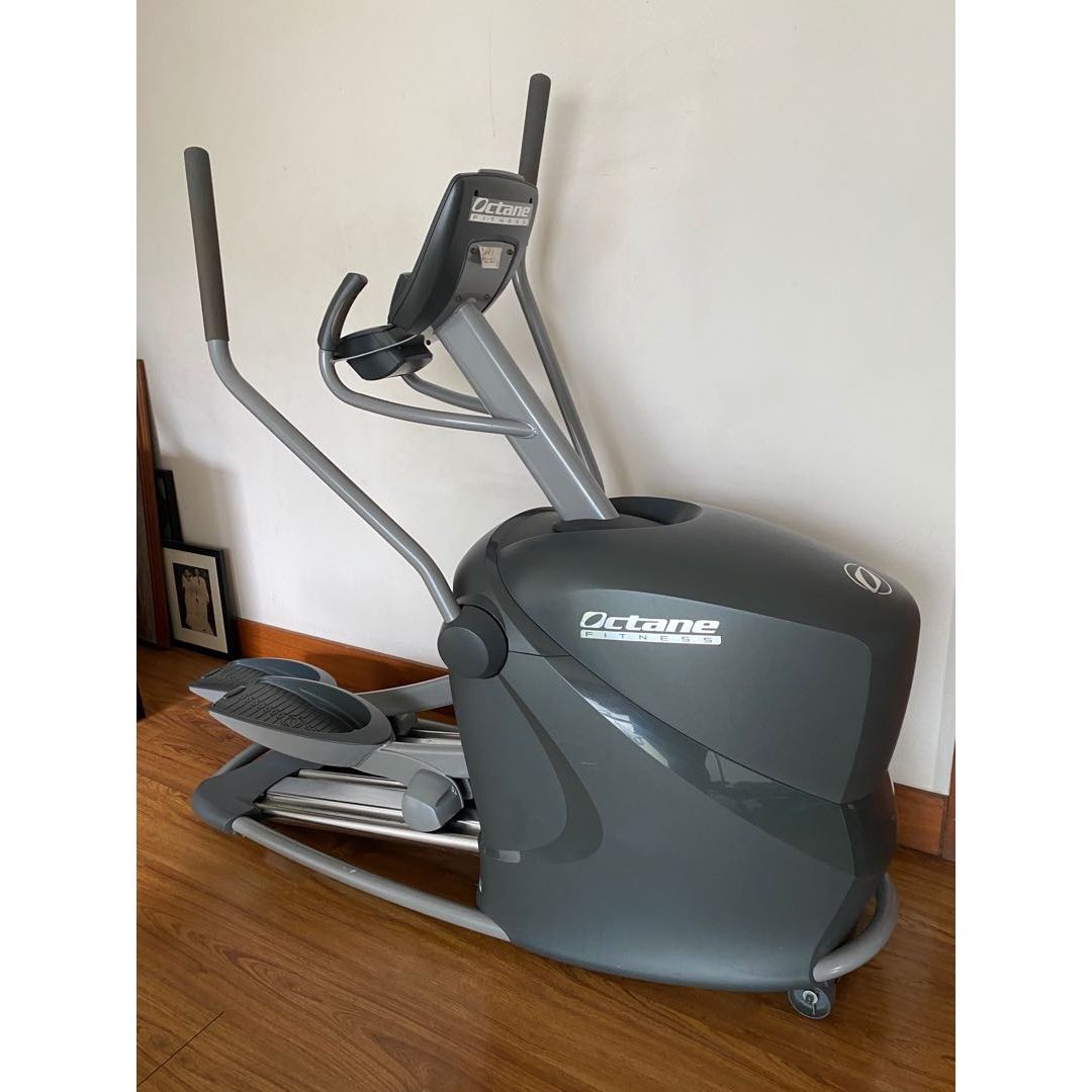 Octane Fitness PRO3700 Elliptical