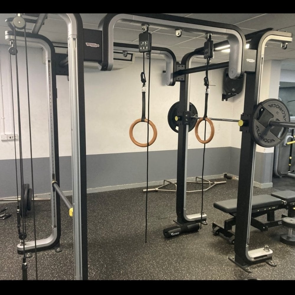 Technogym OMNIA 8 – Functional Training Rig
