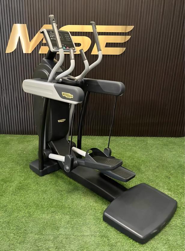 Technogym Vario – Black Line – LED Screen