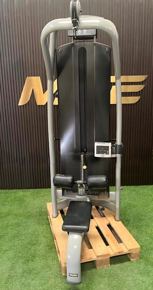 Technogym PullDown – Selection Line – Lat Machine M912