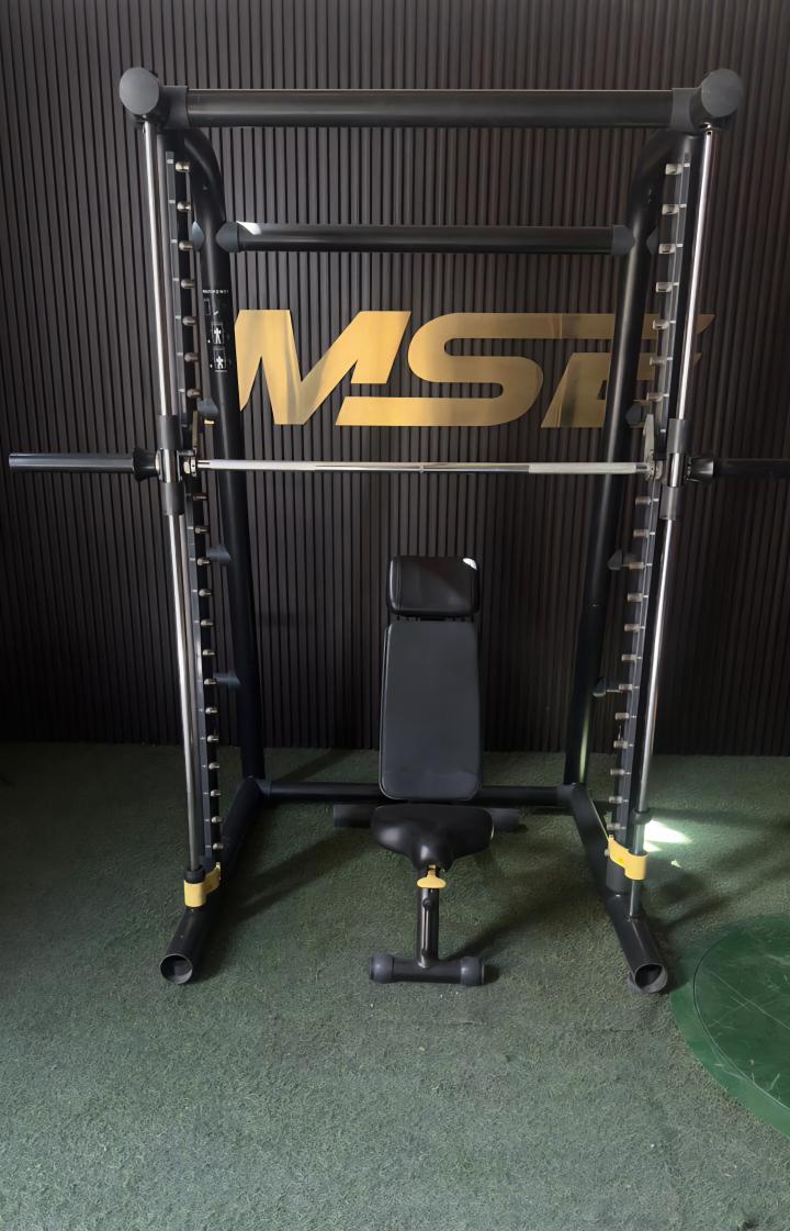 Technogym Smith Machine + Adjustable Bench