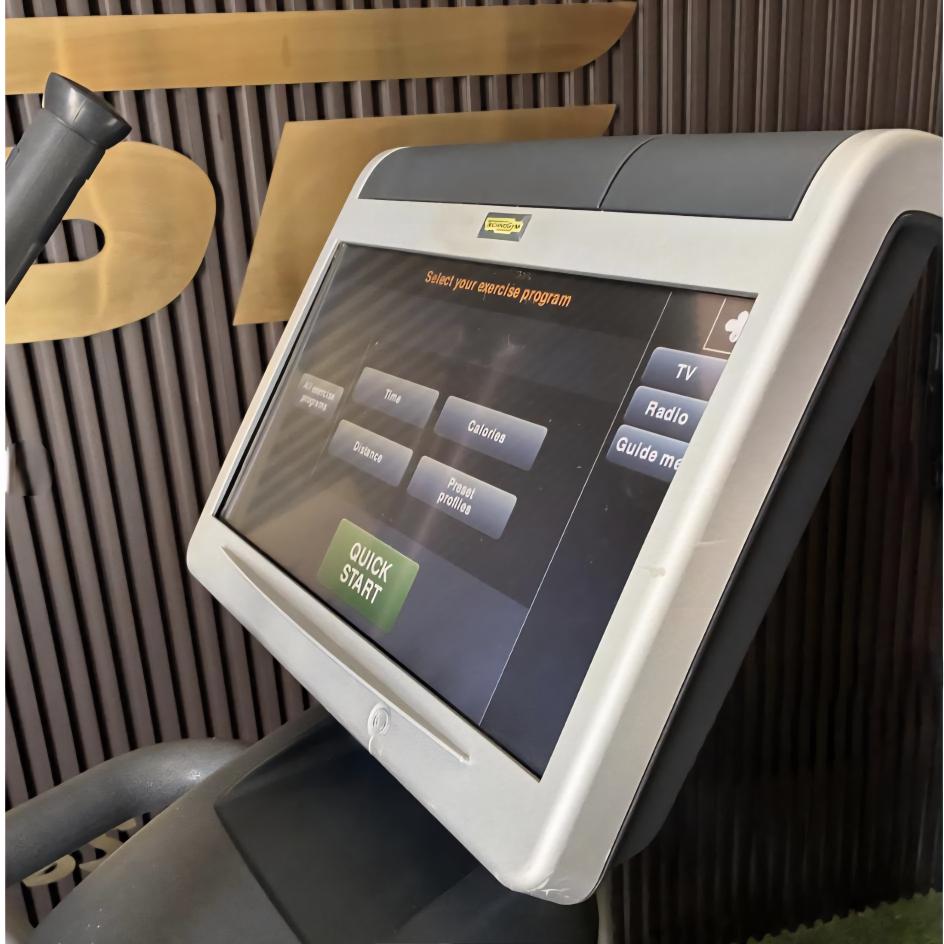 Technogym Crossover – Visio Web Touchscreen
