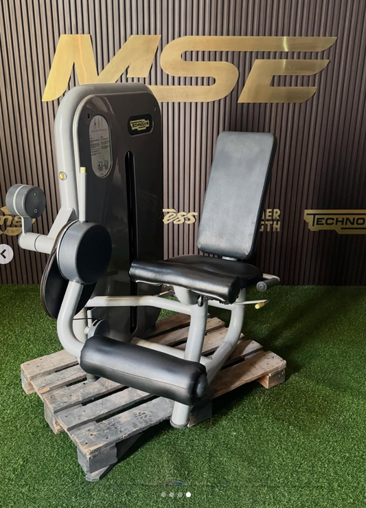 Technogym Element+ Leg Extension Machine