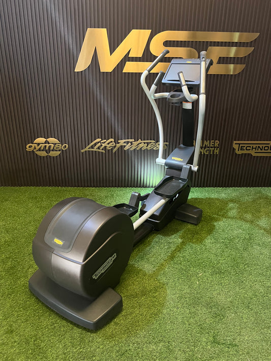 Technogym Crosstrainer Black Edition Unity 3.0 Touch Screen 1000SP  !!!