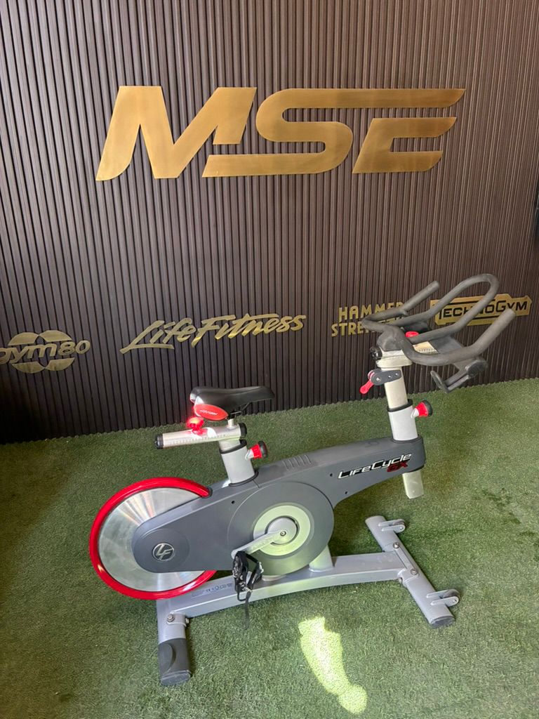 Life Fitness Lifecycle GX
